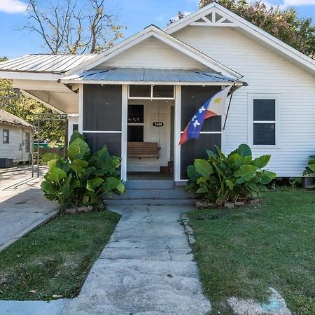Spacious 4Br Retreat In The Heart Of ラファイエット エクステリア 写真