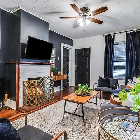 Spacious 4Br Retreat In The Heart Of ラファイエット エクステリア 写真