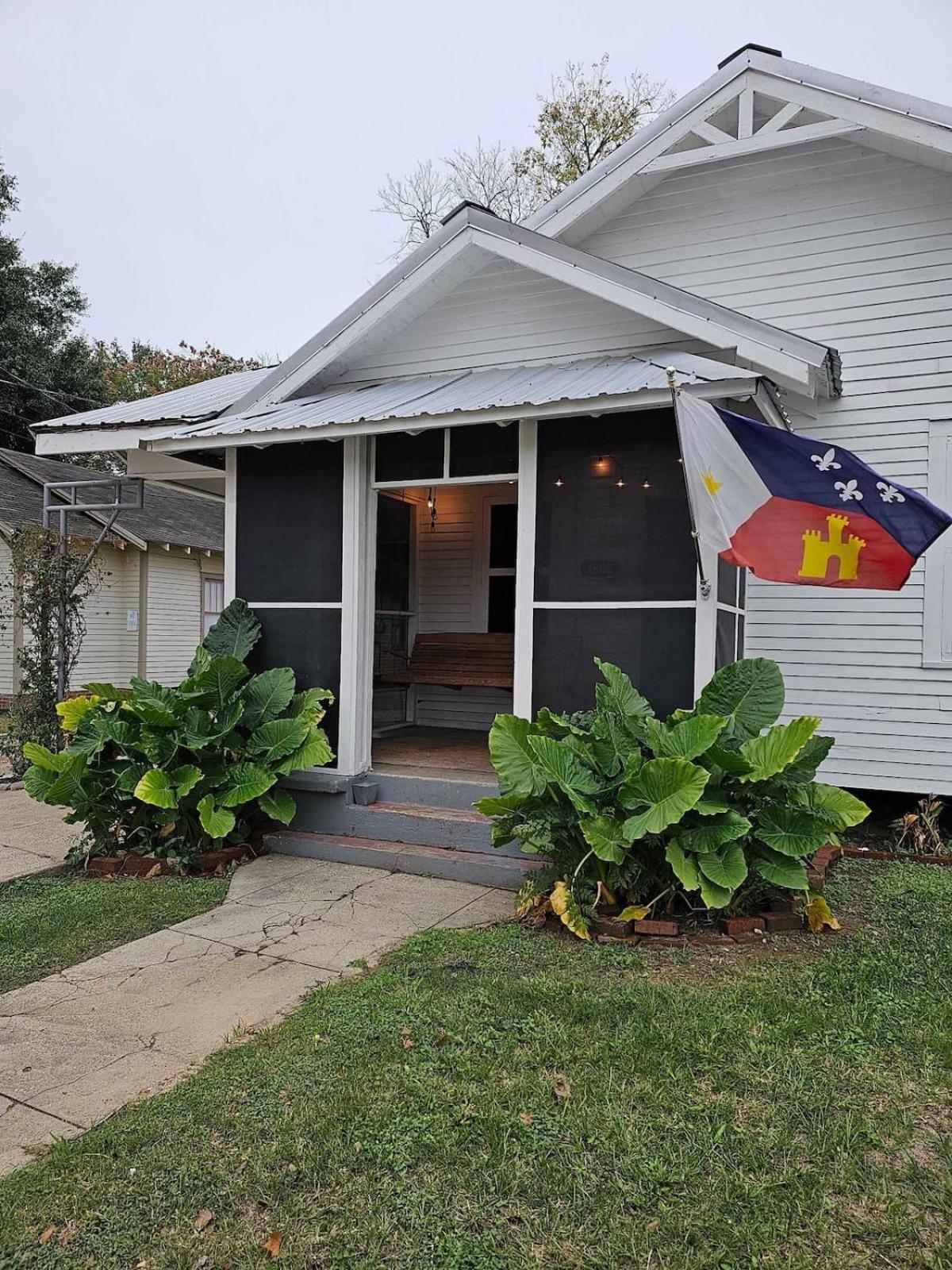 Spacious 4Br Retreat In The Heart Of ラファイエット エクステリア 写真
