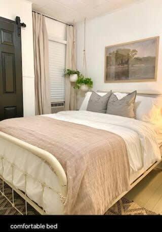 Spacious 4Br Retreat In The Heart Of ラファイエット エクステリア 写真
