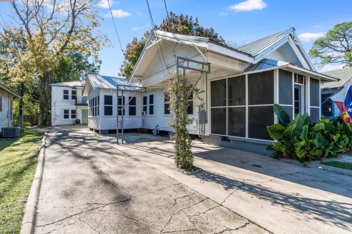 Spacious 4Br Retreat In The Heart Of ラファイエット エクステリア 写真